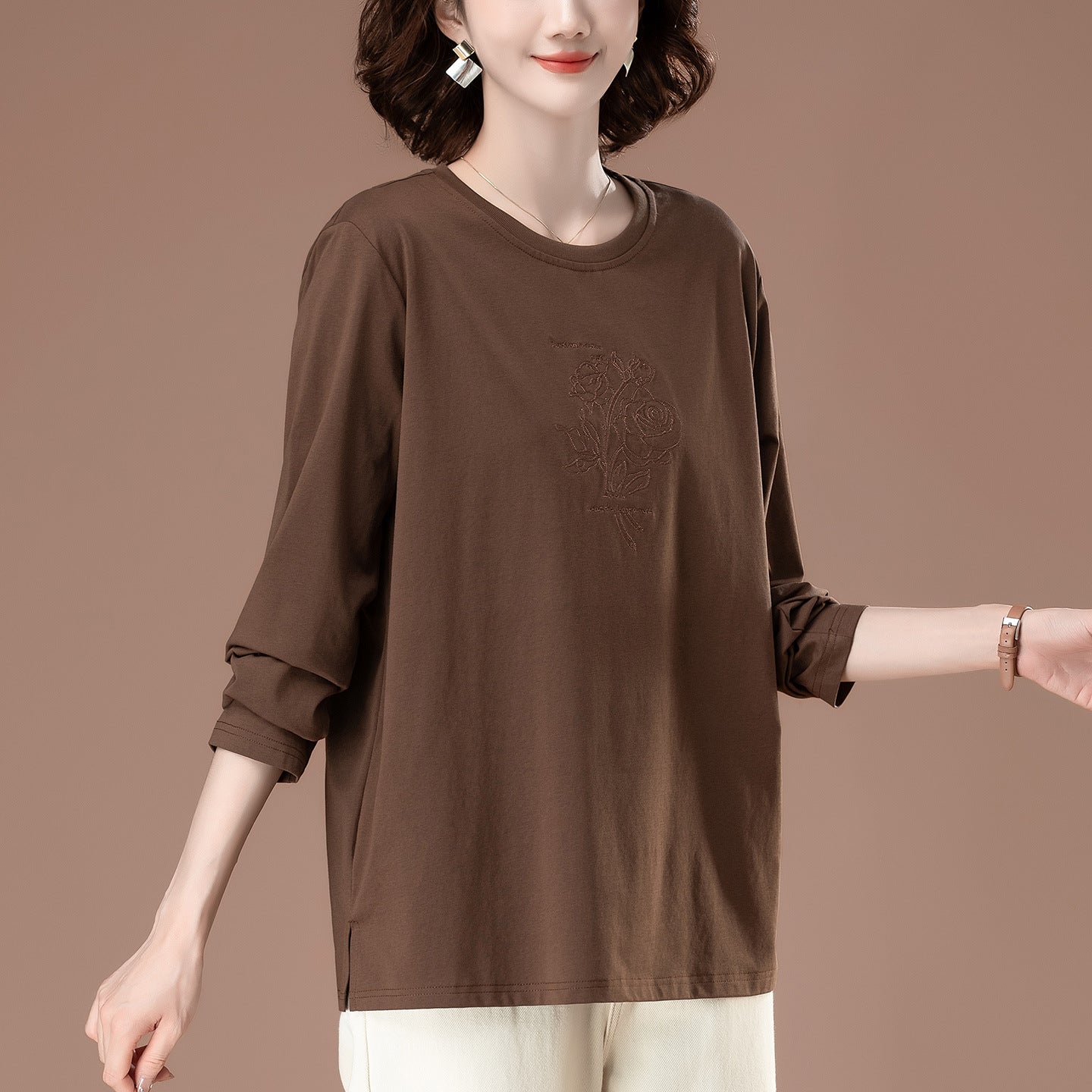 Embroidered long sleeved t-shirt for women