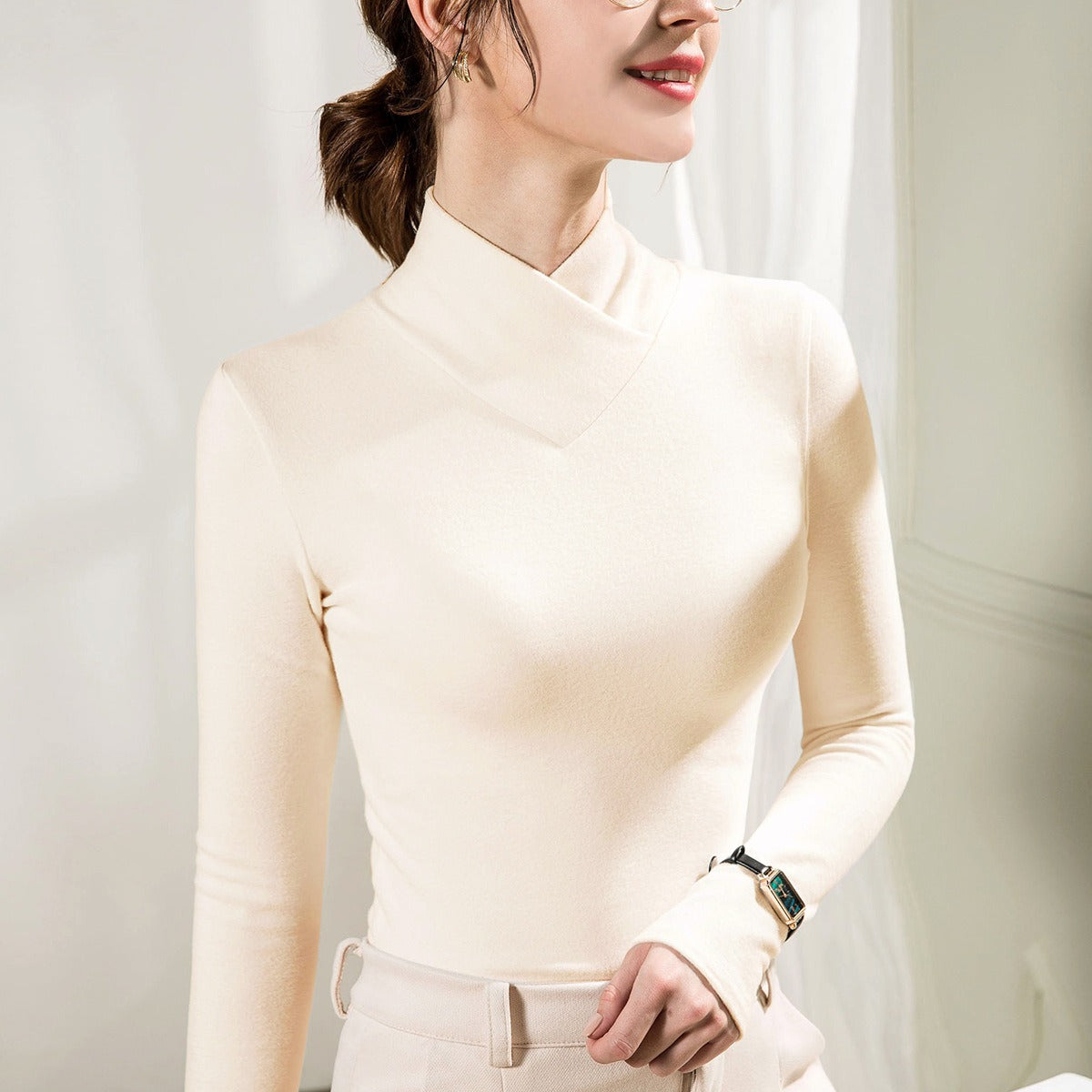 Autumn and Winter New V-neck Heaty De Rong Bottom Shirt for Women's Inner Layering Western Style Small Shirt Double sided Plush Thickened Warm Top