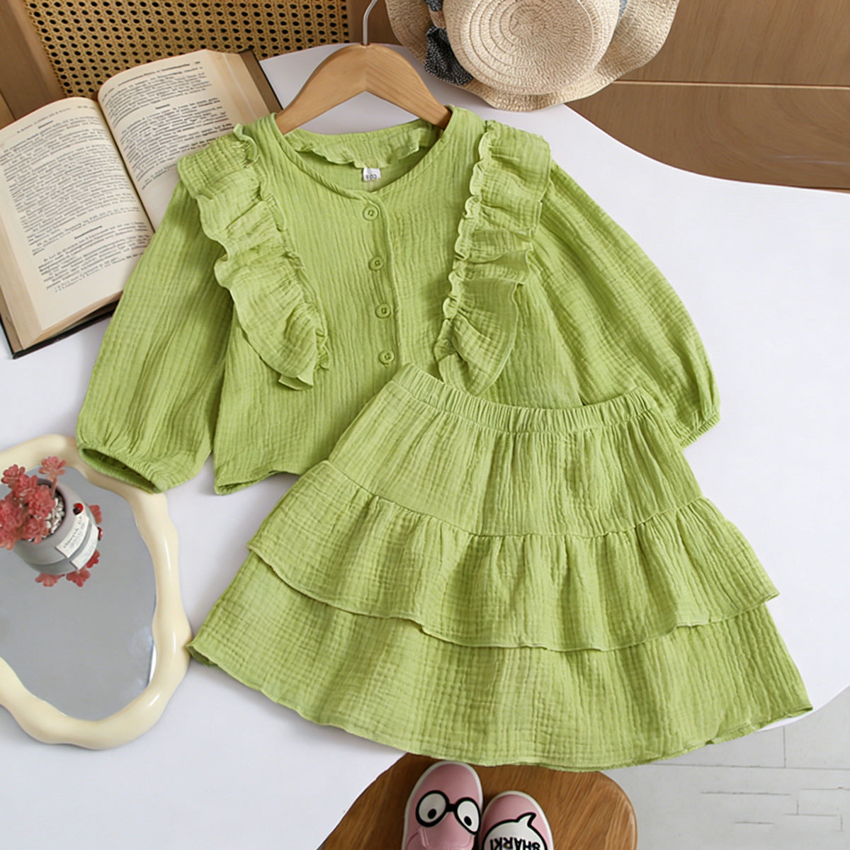 Ins Russian Girls' Cotton Off-Shoulder Sleeve Shirt + Lace Skirt, British Style Children's Two-Piece Set