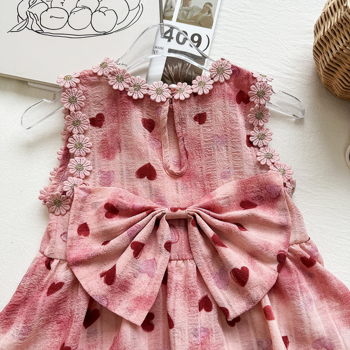 Cute Sleeveless Dress for Girls with Heart Print and Large Bow, Princess Style Summer Dress