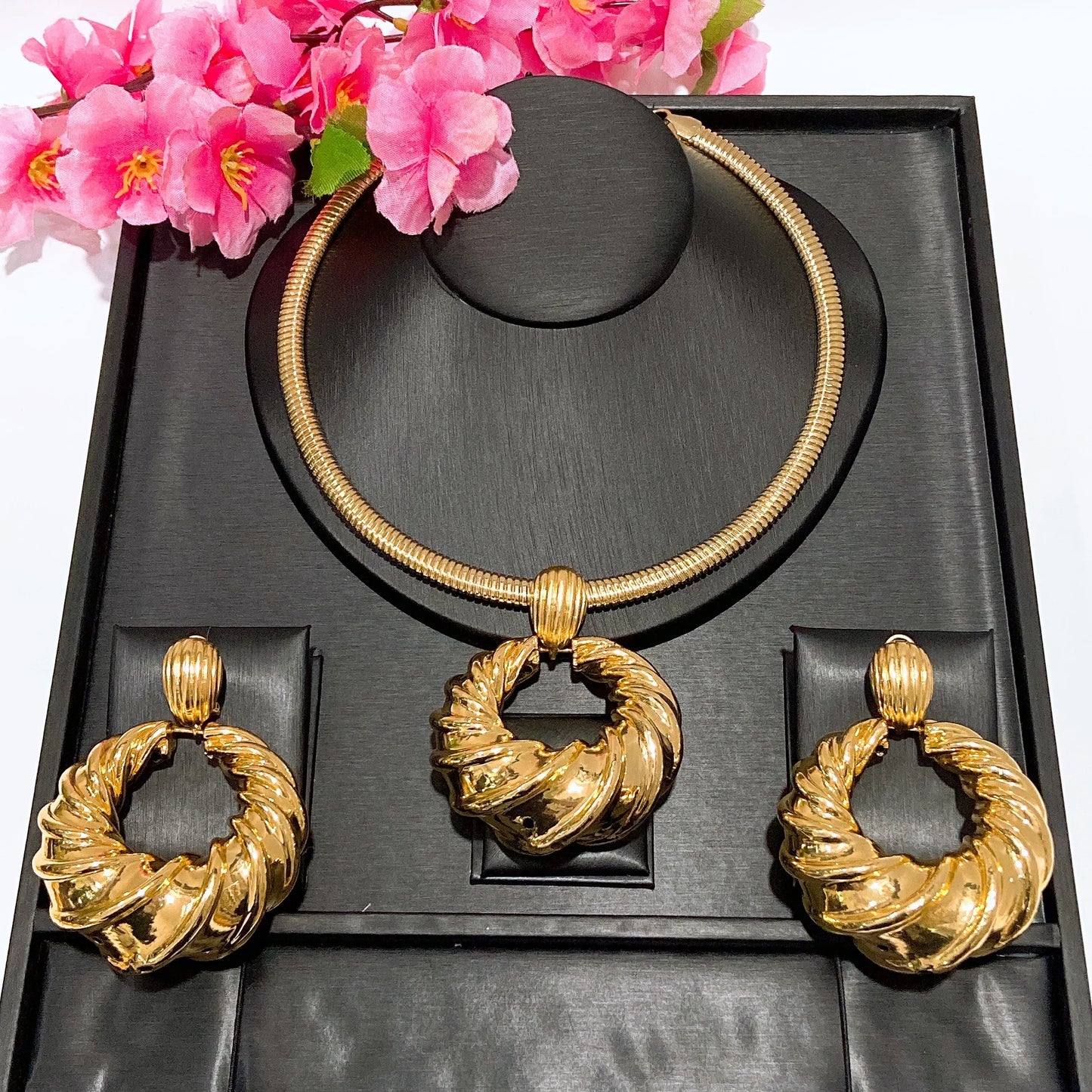 Fashion Gift Factory Popular Unique Copper Alloy Gold Plated Wedding Party Birthday Daily Anniversary Engagement Jewelry Set