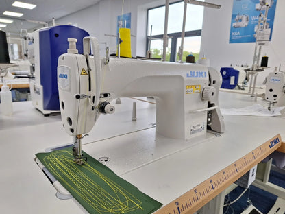 Japan-Made Used 8700 Lockstitch Industrial Sewing Machine for Sale Single Needle Flat-Bed Needle Feed Mechanism Core Motor Metal
