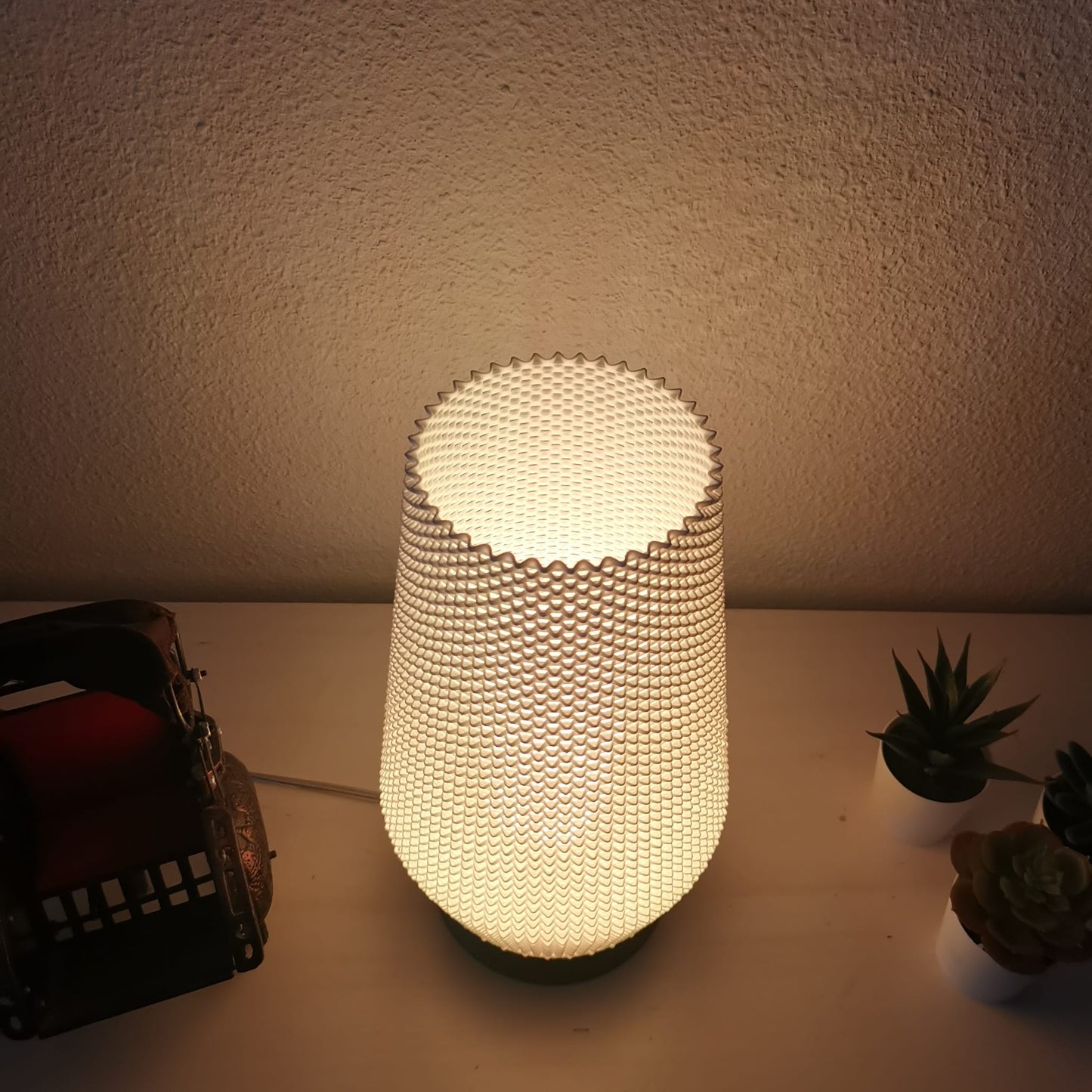 Luma Portable Table Lamp