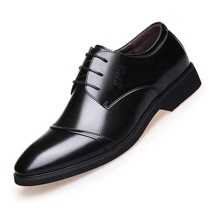 Chaussures Oxford pour hommes fabriquées à la main 2024 Chaussures habillées en cuir de veau verni Chaussures habillées classiques pour hommes Livraison directe