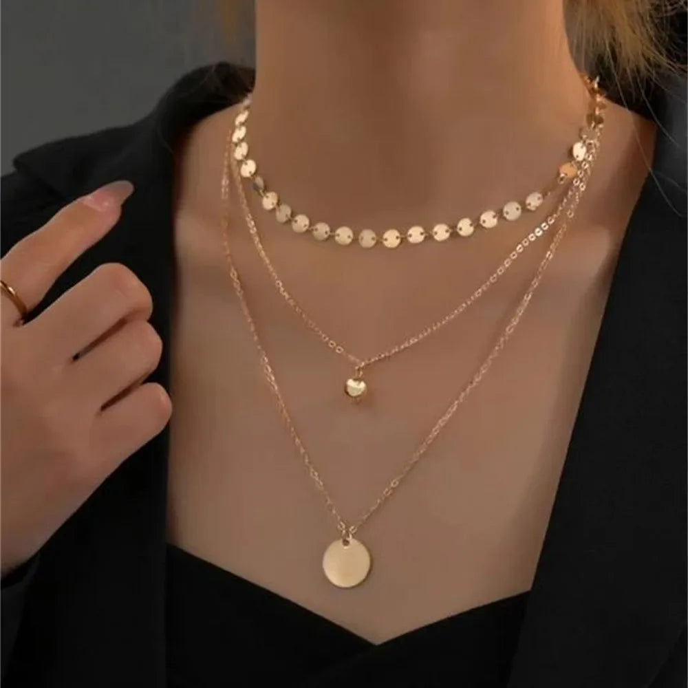 Collier multicouches vintage punk pour femmes, nouvelle mode, chaîne ronde à paillettes plaquée or, pendentif en perles métalliques, vente en gros