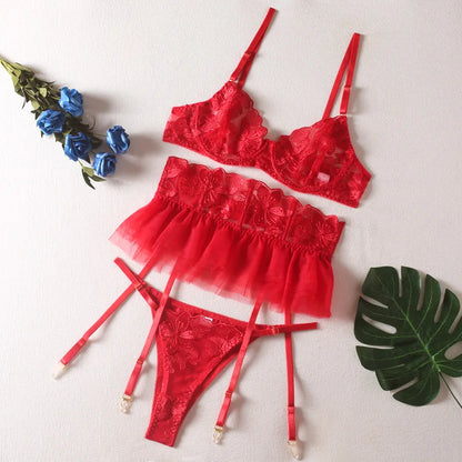 Toucheart-Ensemble de lingerie 3 pièces pour femme, jarretelles, mini jupe, soutien-gorge brodé transparent, sous-vêtements sexy, nouveau, 7.0