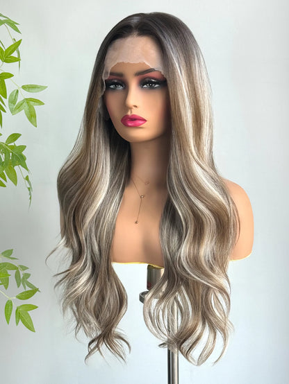 Charm Source 13x6 Perruque en dentelle longue ondulée brune avec racines foncées pour femme, perruque de fête quotidienne, cosplay, mariage, haute densité