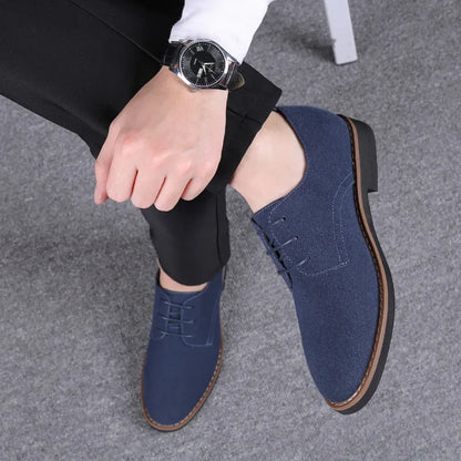 Oxfords-Chaussures provoqué en cuir suédé pour hommes, baskets décontractées, mocassins de marque de luxe, chaussures derby plates classiques