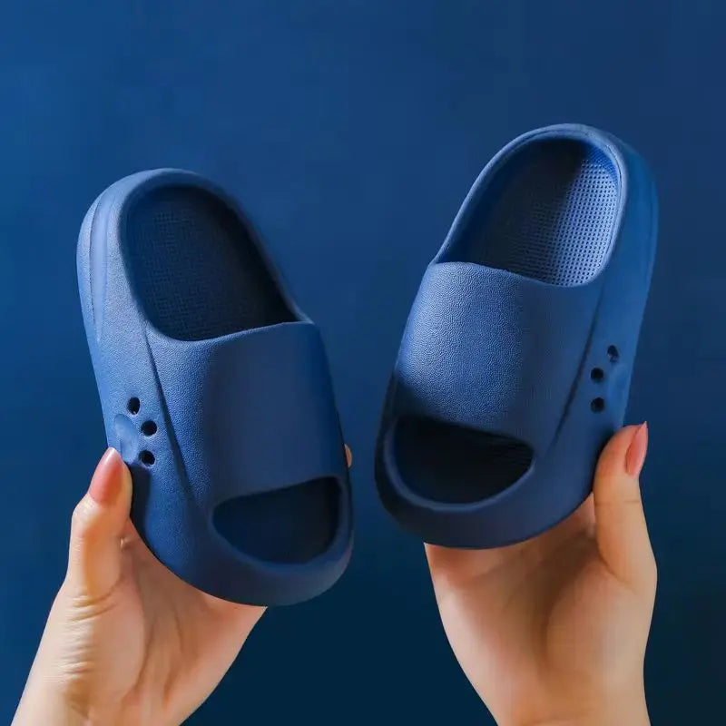 EVA – pantoufles pour enfants, chaussures de dessin animé mignon pour garçons et filles, sandales d'été pour parents et enfants moyens et grands