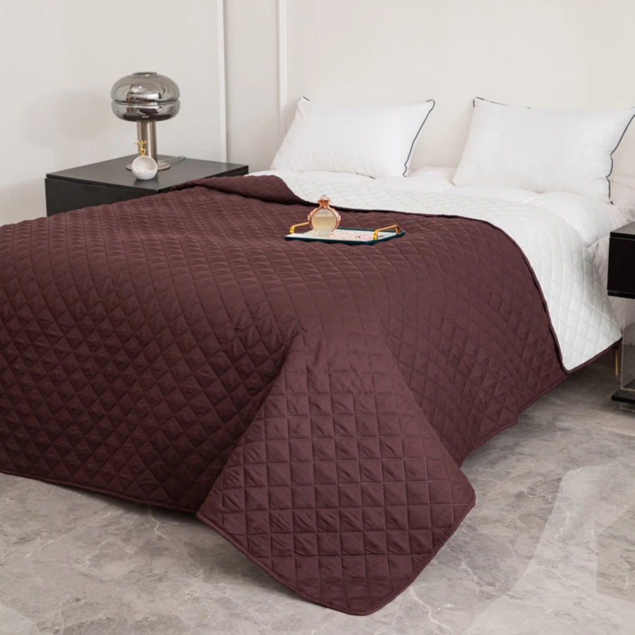 Housse de protection de lit imperméable pour chien, couverture pour meubles, housse de canapé pour chien et chat, coussin d'urine anti-saleté, couvre-lit matelassé