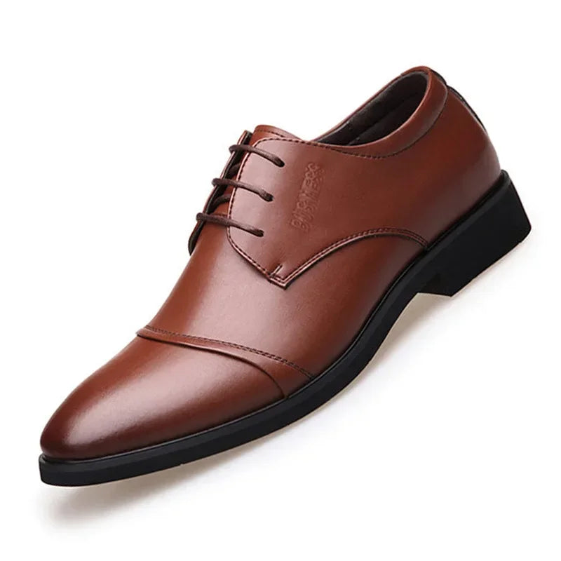 Chaussures Oxford pour hommes fabriquées à la main 2024 Chaussures habillées en cuir de veau verni Chaussures habillées classiques pour hommes Livraison directe