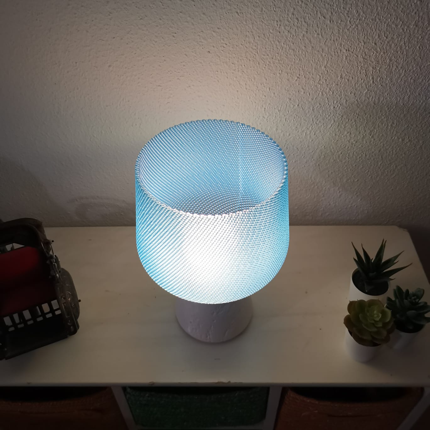 Summer Glow Portable Table Lamp