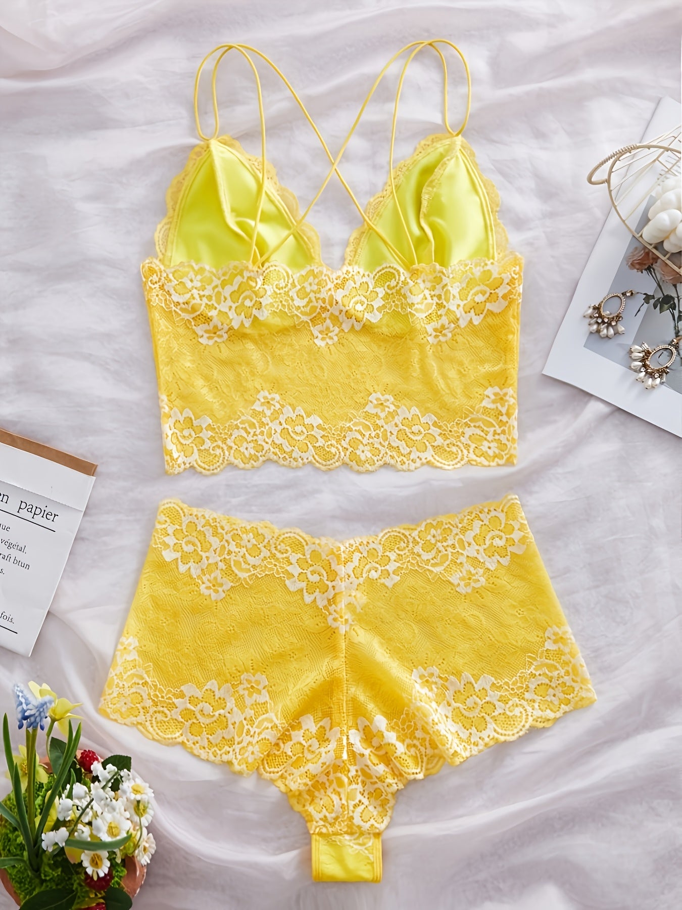 Two-Tone Floral Lace Bra Set, V-Neck Bodycon Hollow-Out Top and Panties, Women's Daily Comfort Underwear